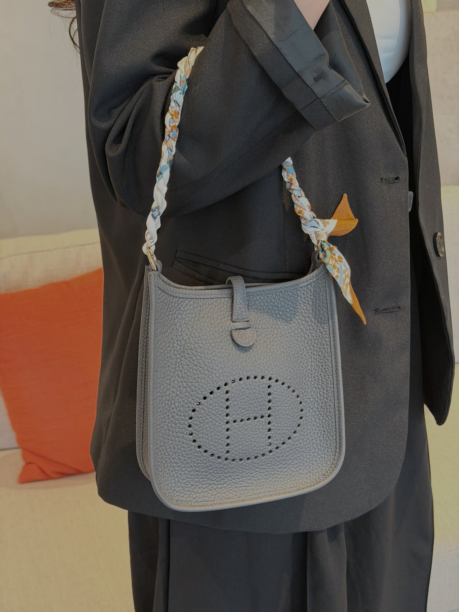 Unused Hermès Evelyn 16 TPM Amazon Taurillon Clemence Ardoise Gold Metal Fittings W: 2024